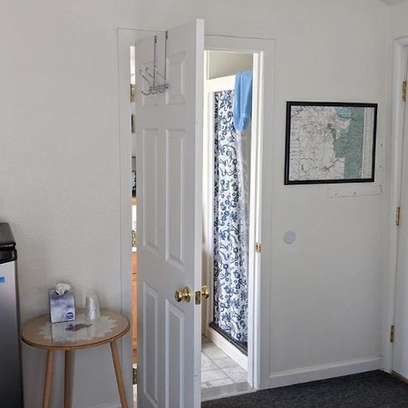 Apple Place Room #1 Miramonte المظهر الخارجي الصورة